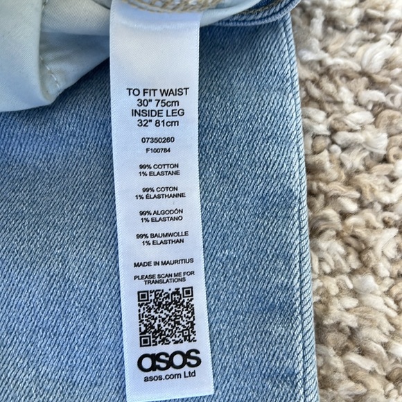 ASOS Light Blue Wash High Rise Stretchy Mom Jeans Sz 30/32 - Picture 11 of 11
